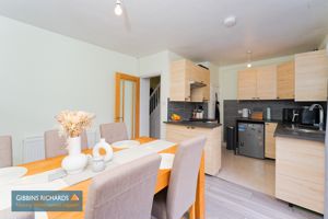 Kitchen/Diner- click for photo gallery